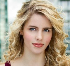 Emily Bett Rickards