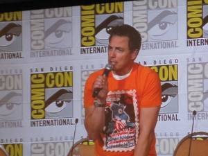 John Barrowman at Comic Con 2014 (Photo By: Rueben)